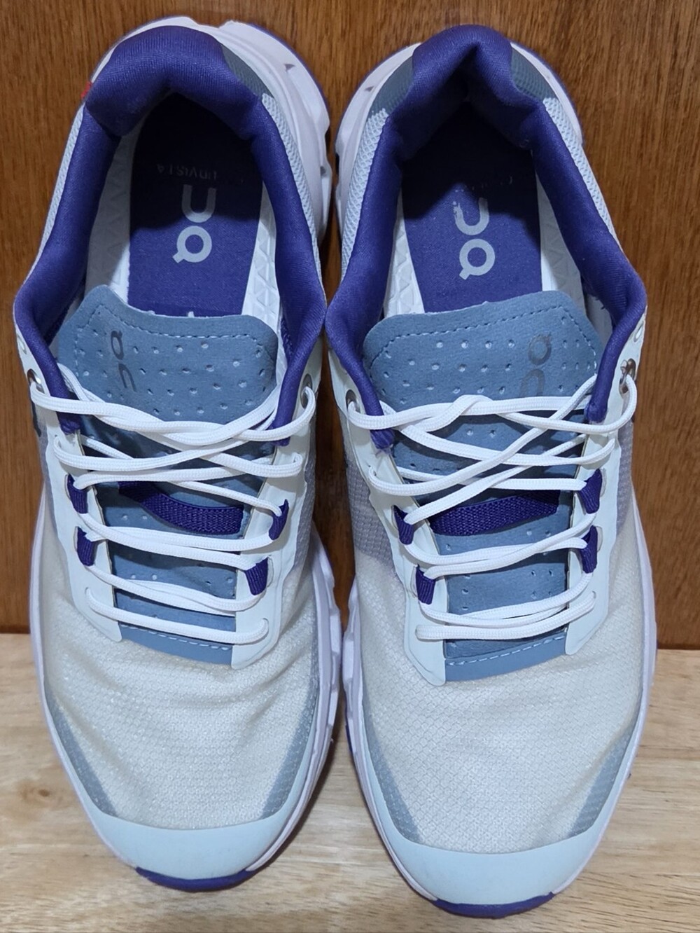 On Running Cloudvista Women's Size 8 Trail Running Shoes Sneakers Grey Purple - Picture 5 of 13